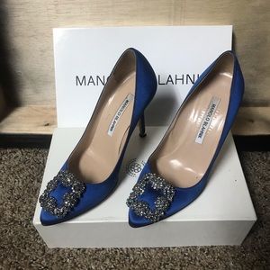 Manolo Blahnik Hangisi